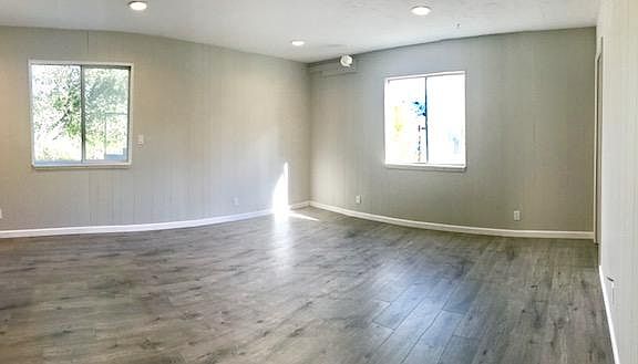 Living/main room