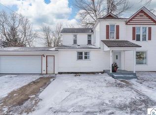 302 E Humphrey St, Lake Crystal, MN 56055