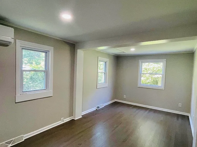 114 Lake Kitchawan Dr #2 — Photo 5
