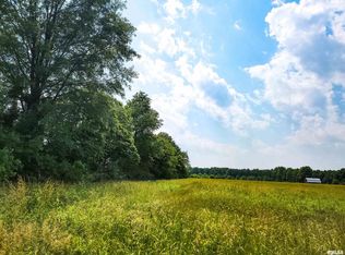 199 Hanging Rock Rd, Flora, IL 62839