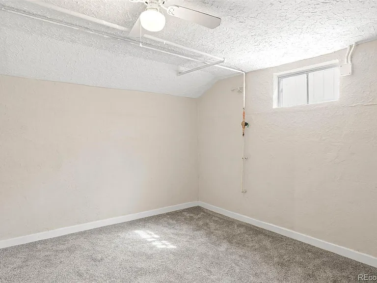 545 Ingalls St — Photo 10