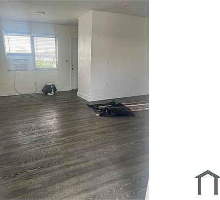 4th image of 1701 NE 148th St #6