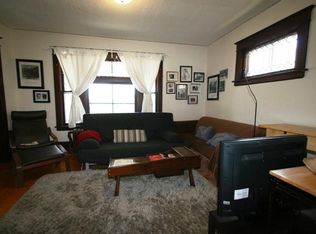 1455 Sherburne Ave FL 2ND, Saint Paul, MN 55104