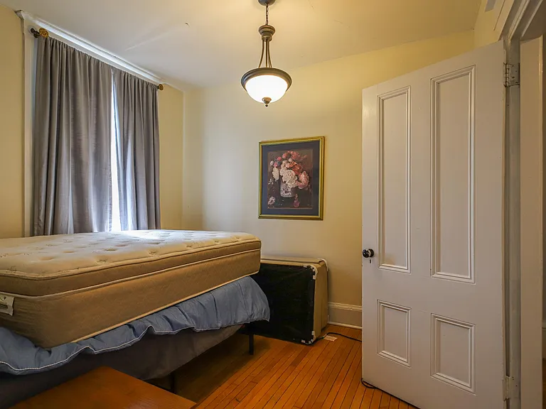 139 Spring St #3 — Photo 11