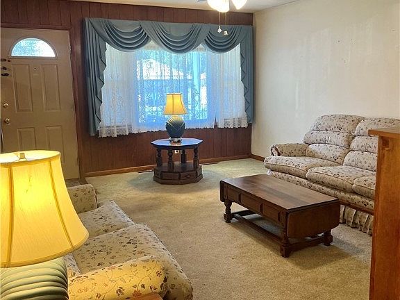 5th image of 2707 Hugh St