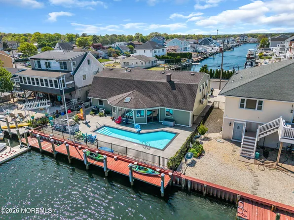1829 Lookout Drive, Toms River, NJ 08753