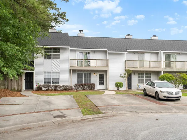 7813 Sandida Ct, North Charleston, SC 29418