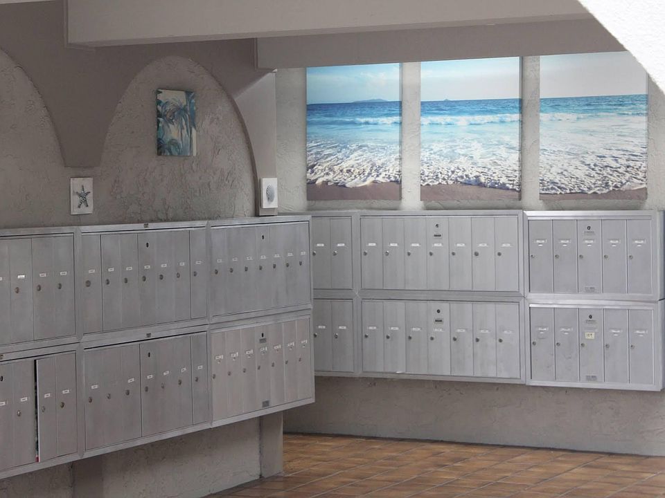 Vio Cerritos 18427 Studebaker Rd Cerritos CA Zillow