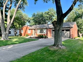 5 Boone Ct, Normal, IL 61761