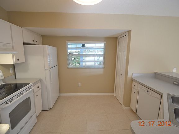 5th image of 4682 Sunburst Ave
