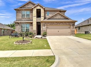 138 Creekside Dr, Sanger, TX 76266