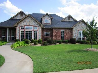 940 Old Jefferson Rd, Paris, TX 75460