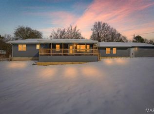 19901 Gore Rd, Ste Genevieve, MO 63670