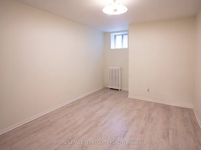 10 Northcliffe Blvd #BASEMENT — Photo 9