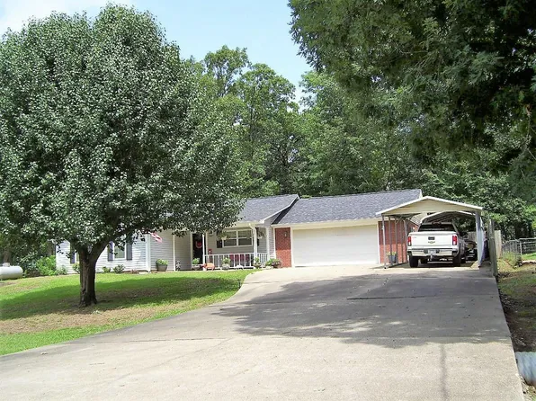 154 Yarborough Ave, Ashdown, AR 71822