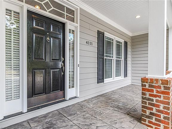 3rd image of 4111 Lawndale Pl