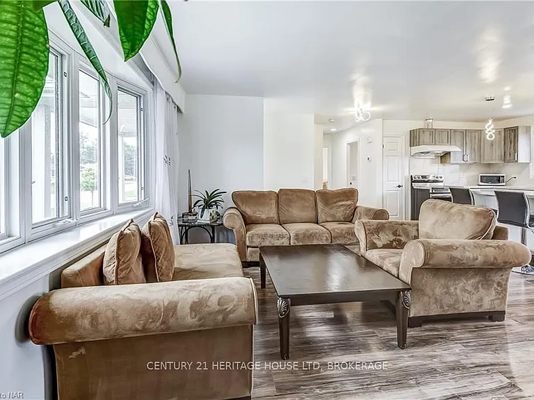 10 Madison St — Photo 14
