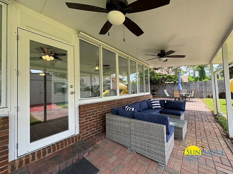 109 Long Pointe Dr — Photo 33