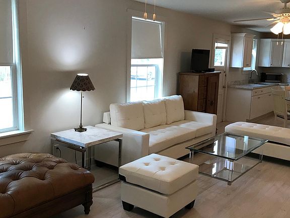 5th image of 7635 Freret St #1