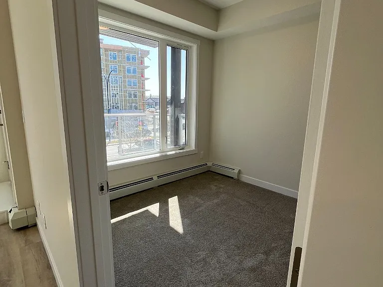 700 Shawnee Sq SW #205 — Photo 7