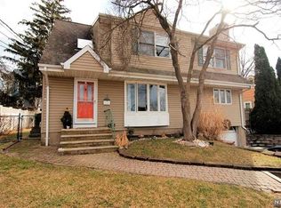 6 Ward Ave, Butler, NJ 07405