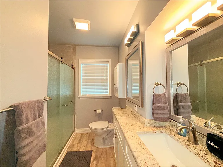 455 Louisiana Ave — Photo 23