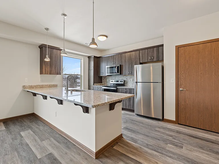 Saxony Village Apartments — Photo 31