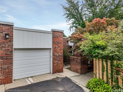 2021 Hyde Park Rd, Detroit, MI, 48207