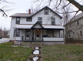 599 Fairfield Ave NE, Warren, OH