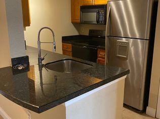 2820 N Oakland Forest Dr APT 208, Fort Lauderdale, FL 33309