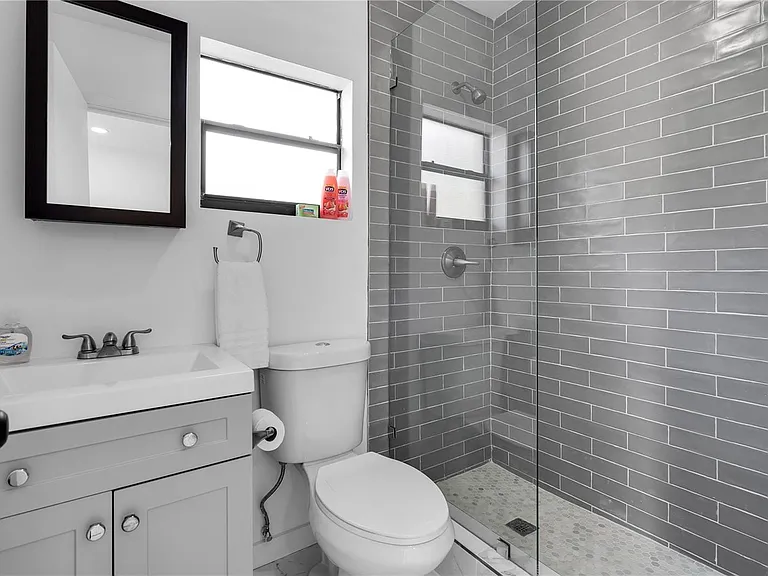 1510 Normandy Dr #0 — Photo 2