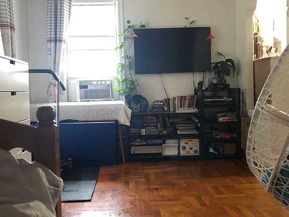 5th image of 760 67th St APT 6G