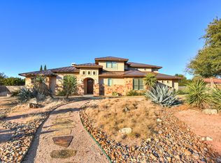 8820 Cavalry Dr, Fair Oaks Ranch, TX 78015