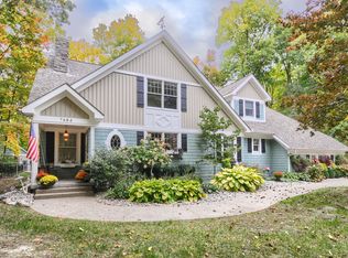 7484 Falling Leaf Ct, Flushing, MI 48433