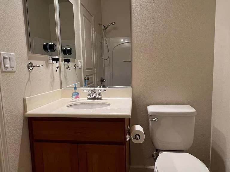 25503 Huntwood Ave — Photo 16