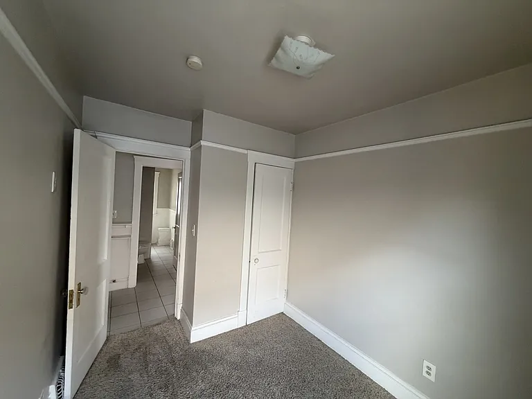 10324 Bernard Ave — Photo 13