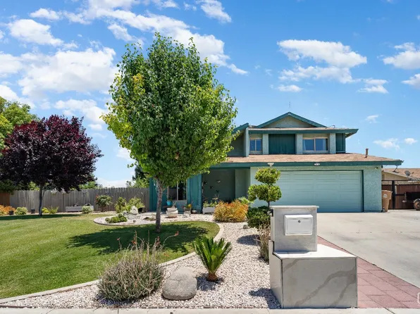 5912 Gwendolyn St, Bakersfield, CA 93304