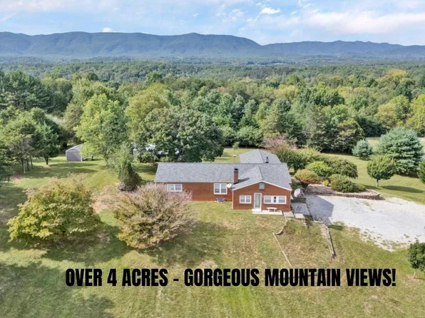 819 Sprinkle Rd, Fincastle, VA 24090