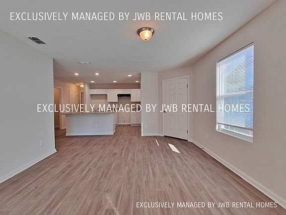 4th image of 2956 Rayford St