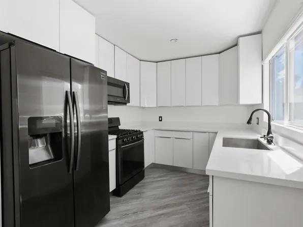 1486 Silver Lake Blvd #E, Los Angeles, CA 90026