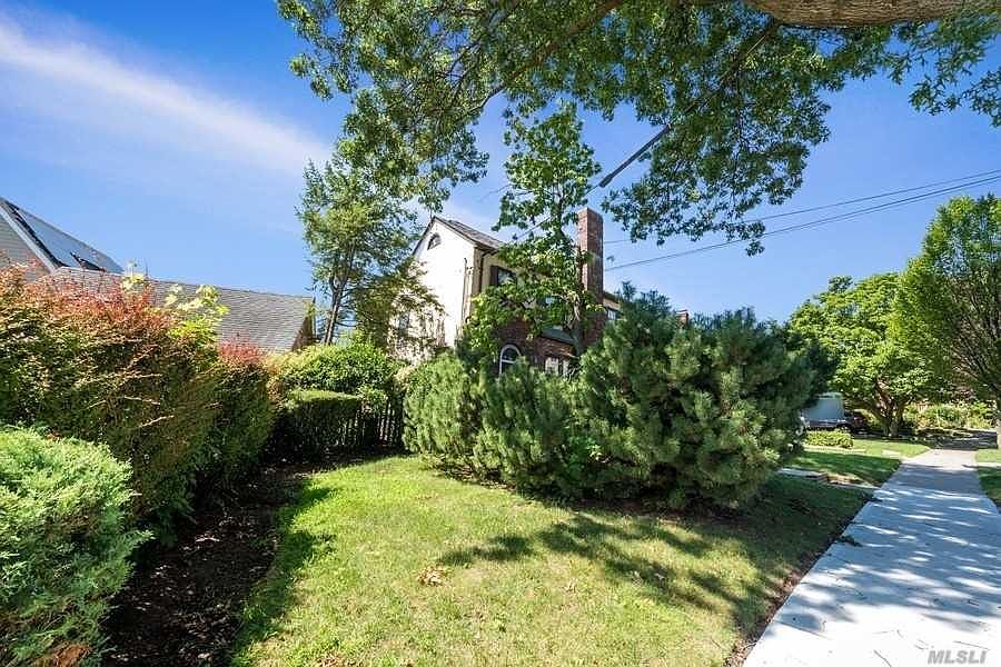 2nd image of 8526 Kendrick Pl