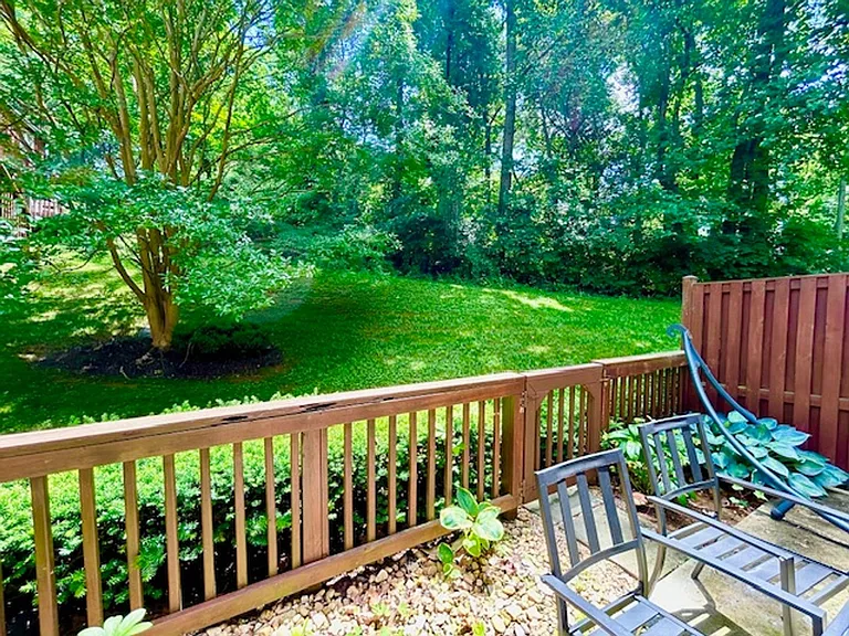 4823 Willett Pkwy — Photo 3