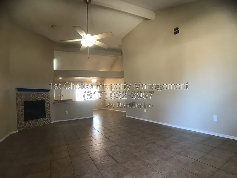 1120 Highpoint Rd — Photo 5