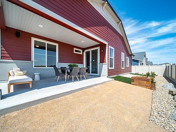 Sojourner Covered Patio