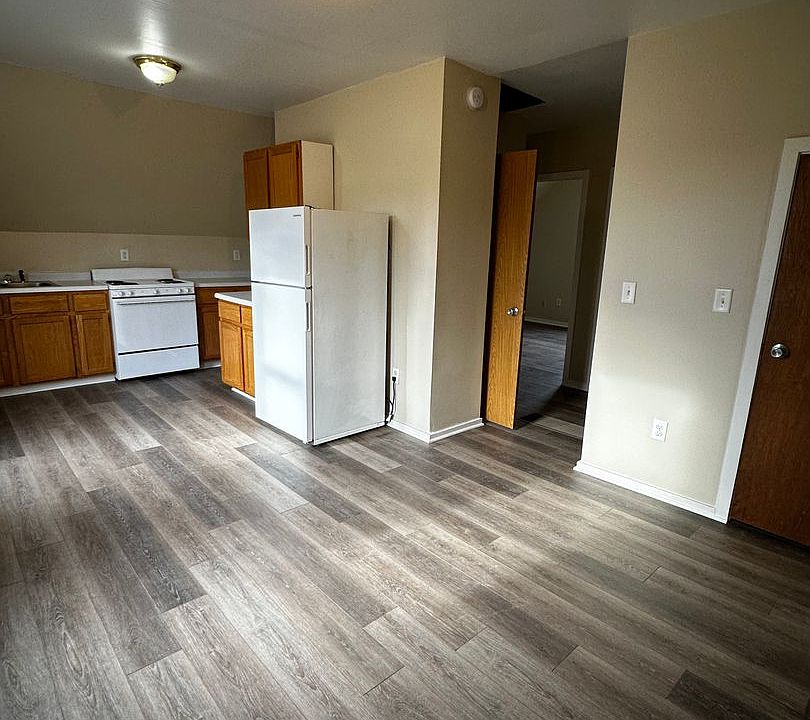 1207 3rd Ave South 1207 3rd Ave S Escanaba MI Zillow