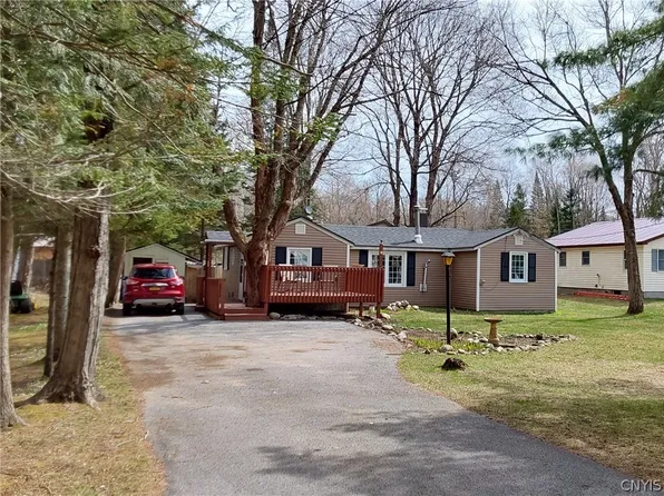 6504 Lorraine Ave, Remsen, NY 13438