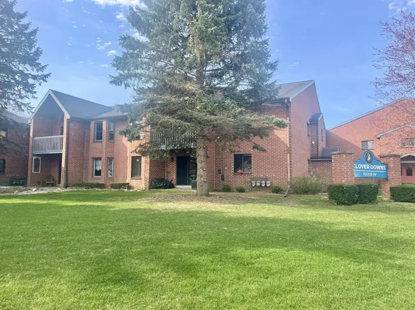 N58W23777 Hastings COURT #22, Sussex, WI 53089