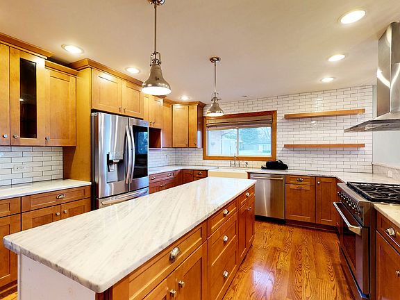 4th image of 12419 S McVickers Ave