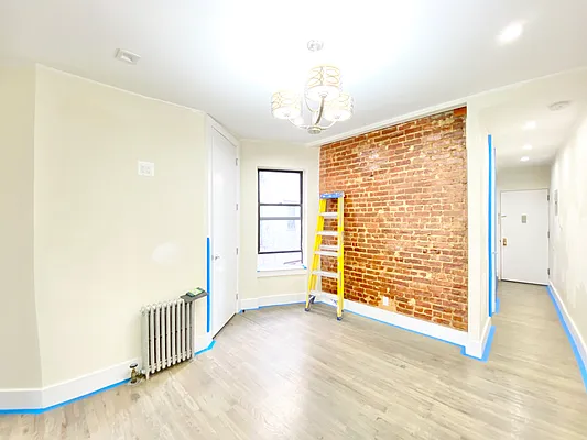 Rented by Bohemia Realty Group | media 13