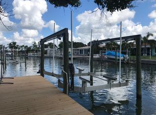2257 Lagoon Dr, Dunedin, FL 34698